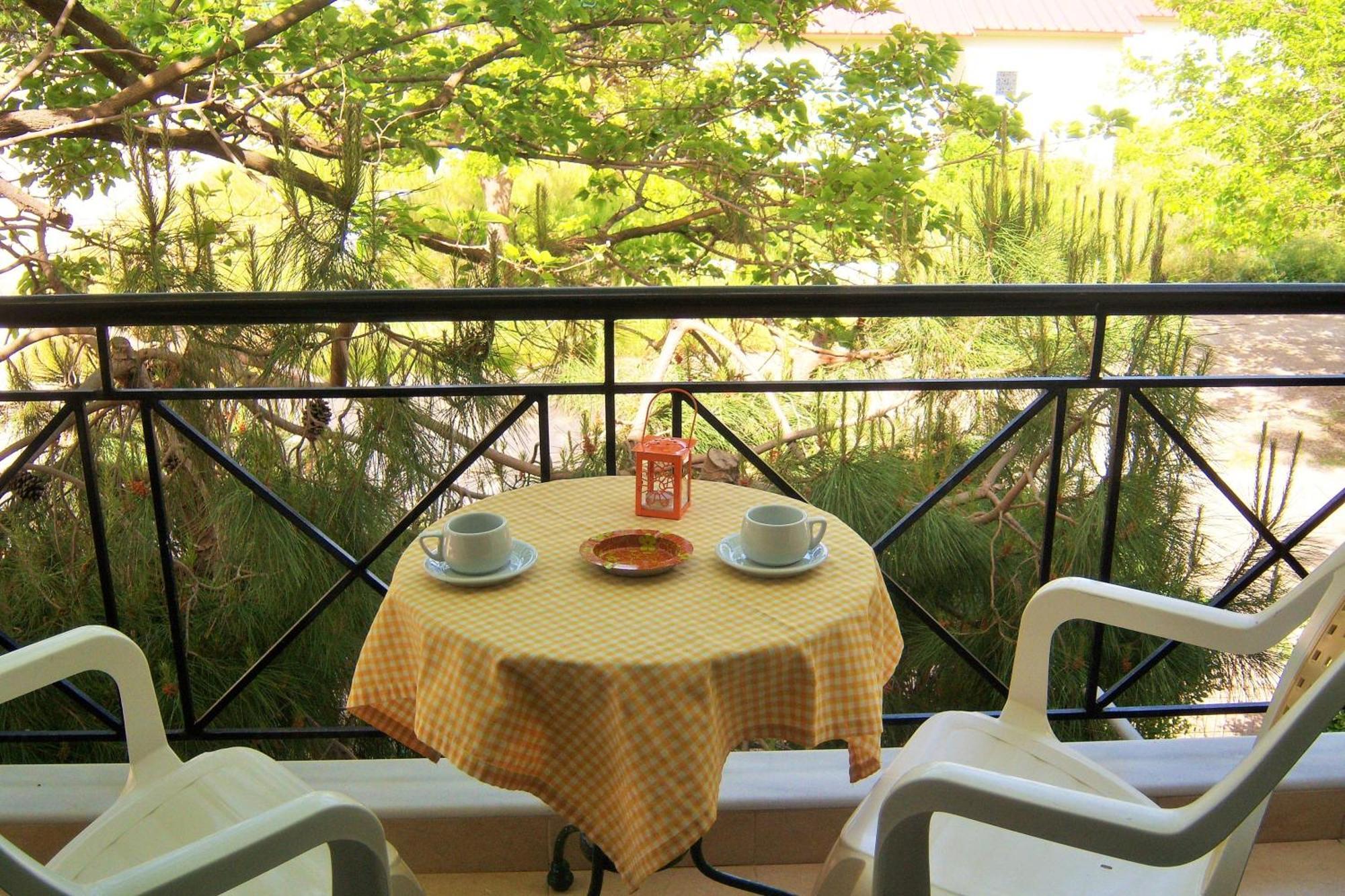 Melina Apartment Loutrópolis Thermís Quarto foto